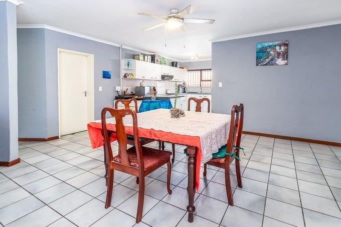 4 Bedroom Property for Sale in Soneike Western Cape